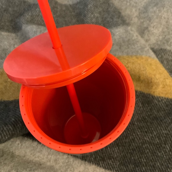 NEW Starbucks Red Glitter Acrylic Tumbler 16 oz - Picture 3 of 3